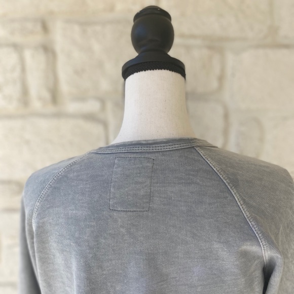 Hips AND Hair NO F.R.I.E.N.D.S. sweatshirt Size XS - Picture 8 of 10